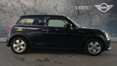 MINI Hatchback 1.5 Cooper Classic 3dr Auto [Comfort/Nav Pack] Petrol Hatchback